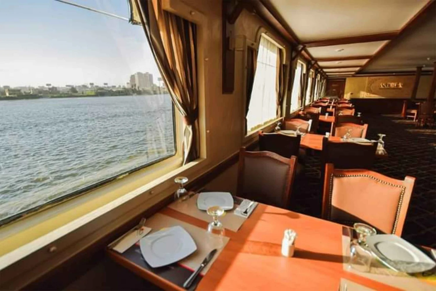<span> Cruise Along the Nile</span>